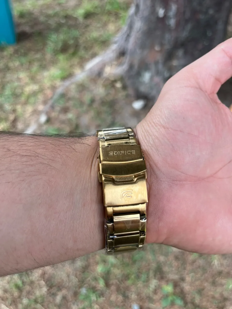 Casio Edifice — Dorado / Blanco — vista 3
